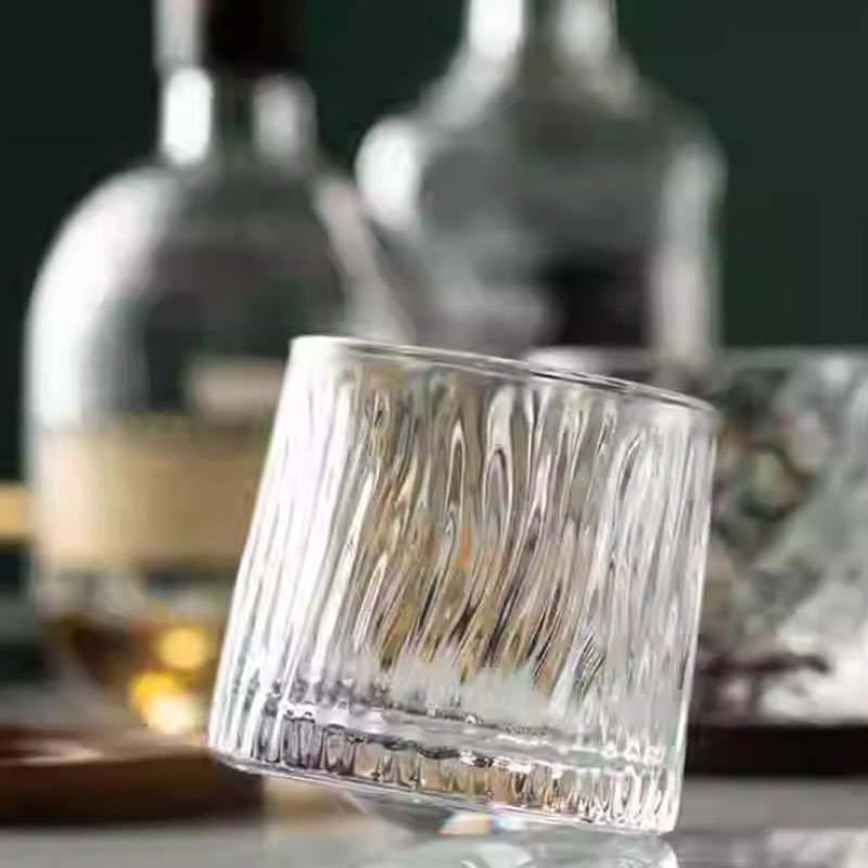 2pcs Set 10oz Spinning Glasses - Taste Wine Beer Kitchen avaliação e preço
